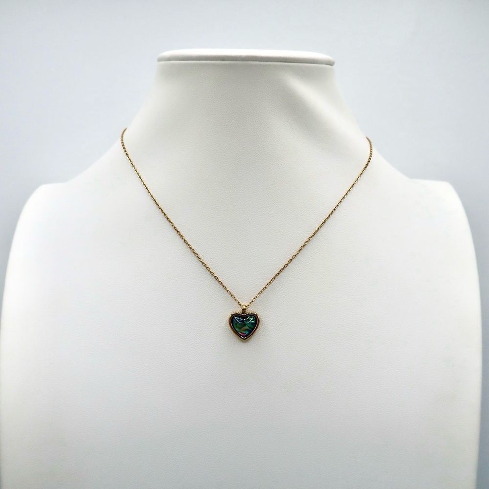 18K GOLD ABALONE HEART NECKLACE